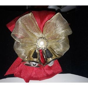 Avon Vintage Silver Bells Musical Bow Pin- works- Christmas Jewelry NOS